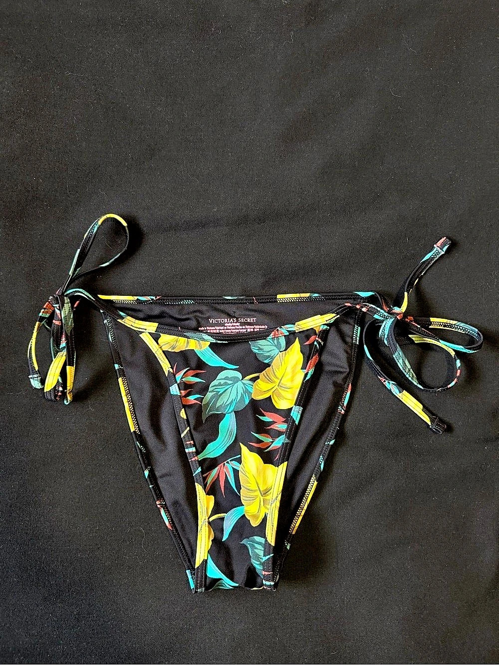 Victoria's Secret String Cheeky Bikini Bottom